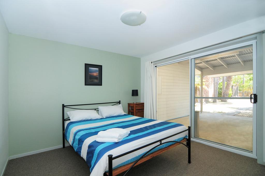 Jervis Bay Waterfront Villa วินเซนเทีย ห้อง รูปภาพ